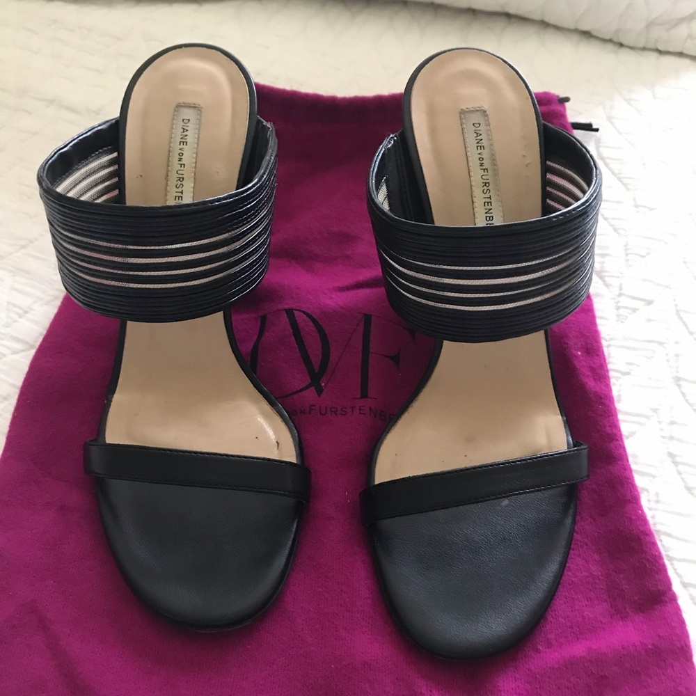 Diane von Furstenberg black sexy wedge